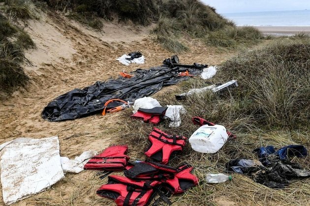 France busts lucrative cross-Channel people smuggling ring
