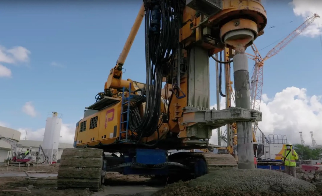 Pacific Foundation used two Bauer BG rigs to carry out large-scale ground improvement at a wastewater treatment plant project in Hawaii