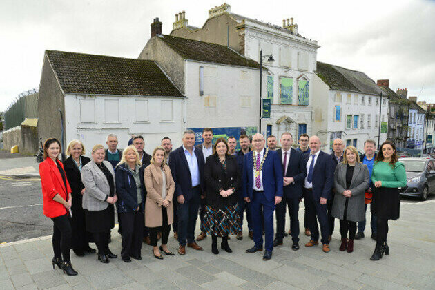 Hargey launches tender process for the re-development of major site in Downpatrick