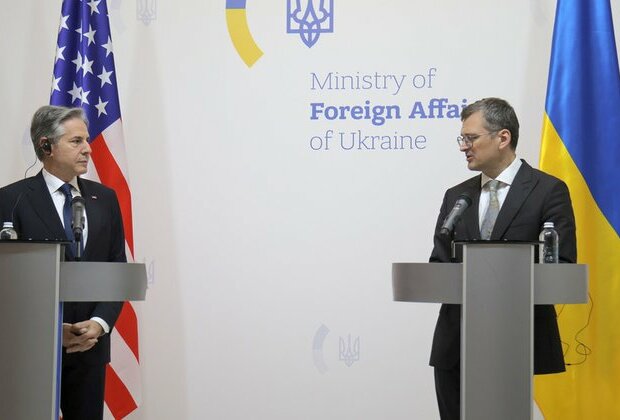 US claims Ukraine can decide about talks with Russia