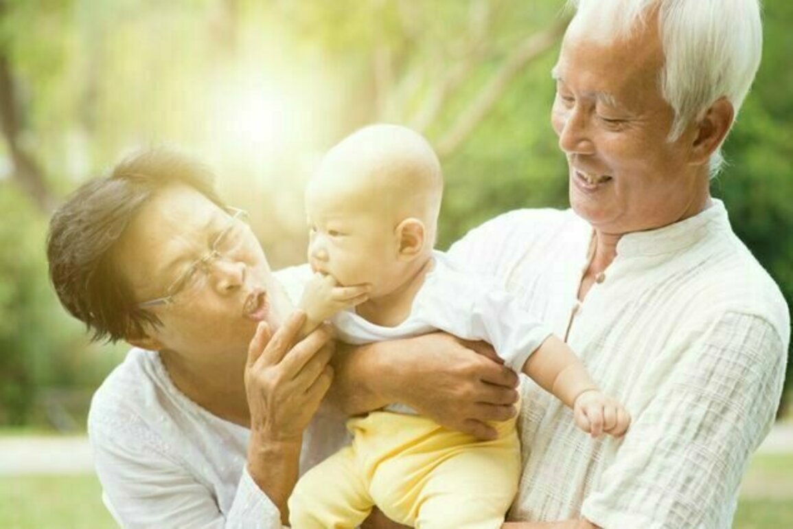 Grandparent care: women from poorer backgrounds help out most with childcare