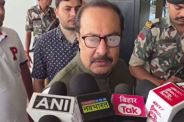 BJP leader Vivek Thakur cites international pressure, stuck crude shipments behind fuel price hike