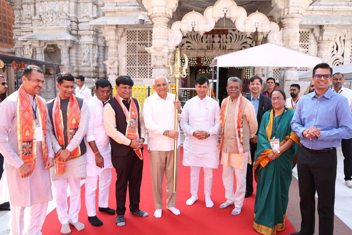 Gujarat CM Bhupendra Patel visits Ambaji to pray for peace and prosperity