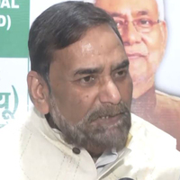 "Suicidal statement, Congress, RJD should be prepared to face consequences": JD(U) on Rahul's remarks on Chhath Puja
