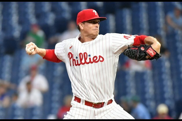 Cubs homer twice, hand Phillies sixth loss in seven