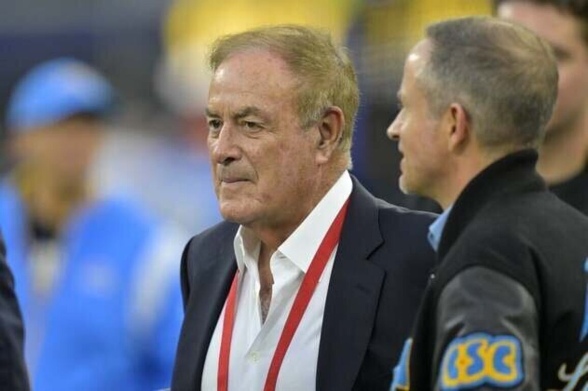 Al Michaels returning to Amazon's NFL broadcast in 2026