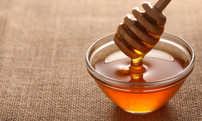 Man held for 82 days for bringing honey into US Man held for 82 days for bringing honey into US