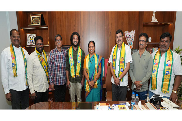 Senior journalist Akash Kolluru joins K Kavitha's TRS, expected to be national media spokesperson