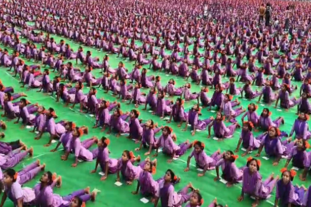 Andhra Pradesh: 20,000 students perform 108 Surya Namaskarams in Araku Valley, set World record