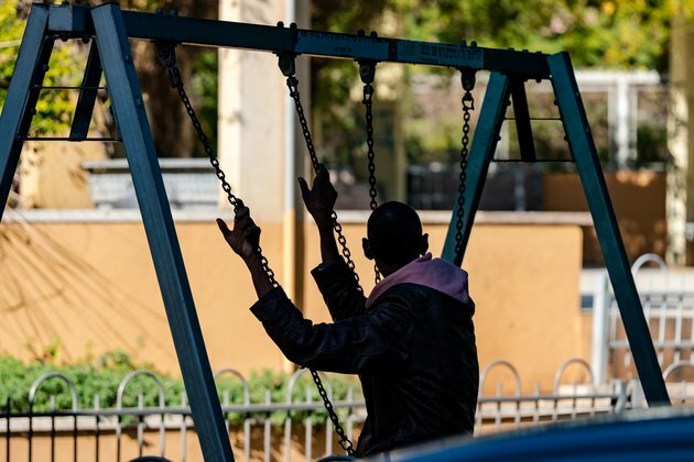 Migrants and the bond with God: attachment and survival are linked