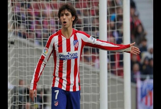 Joao Felix sustains a muscle injury to his right leg