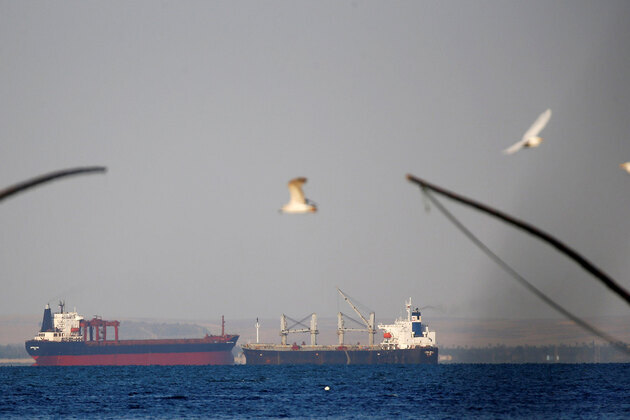 UK maritime agency issues fresh security alert over "suspicious activity" by armed skiffs in Gulf of Aden