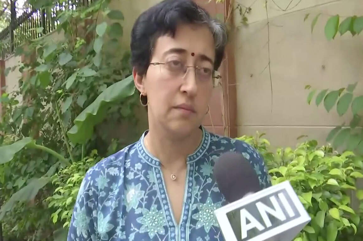 "All pictures are fake": AAP's Atishi counters Pravesh Verma, dares Rekha Gupta and LG to public house tours