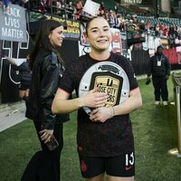 Thorns sign leading goal scorer Olivia Moultrie to extension