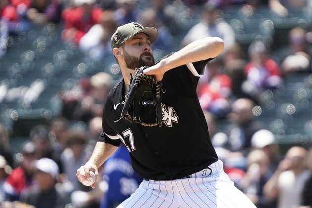 White Sox attempt to continue resurgence in Detroit