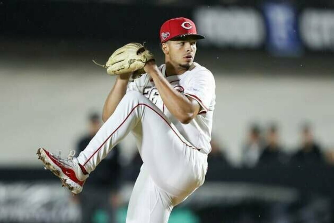 Reds' Chase Burns, seeking first victory, faces off with Pirates