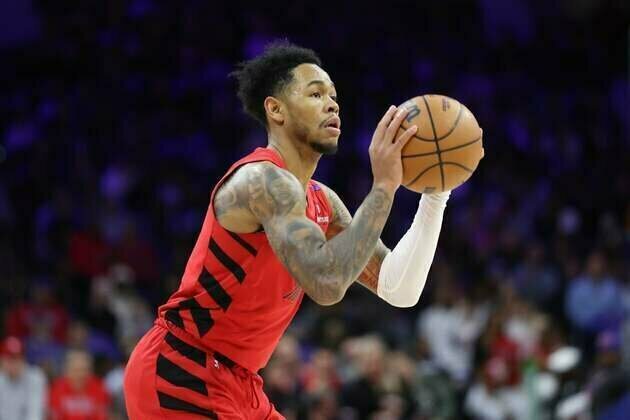 Blazers try to stay in play-in race against Cavaliers