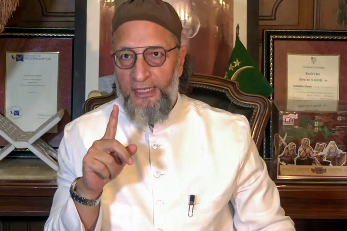 "Modi Govt putting integrity of Census at risk": AIMIM chief Asaduddin Owaisi