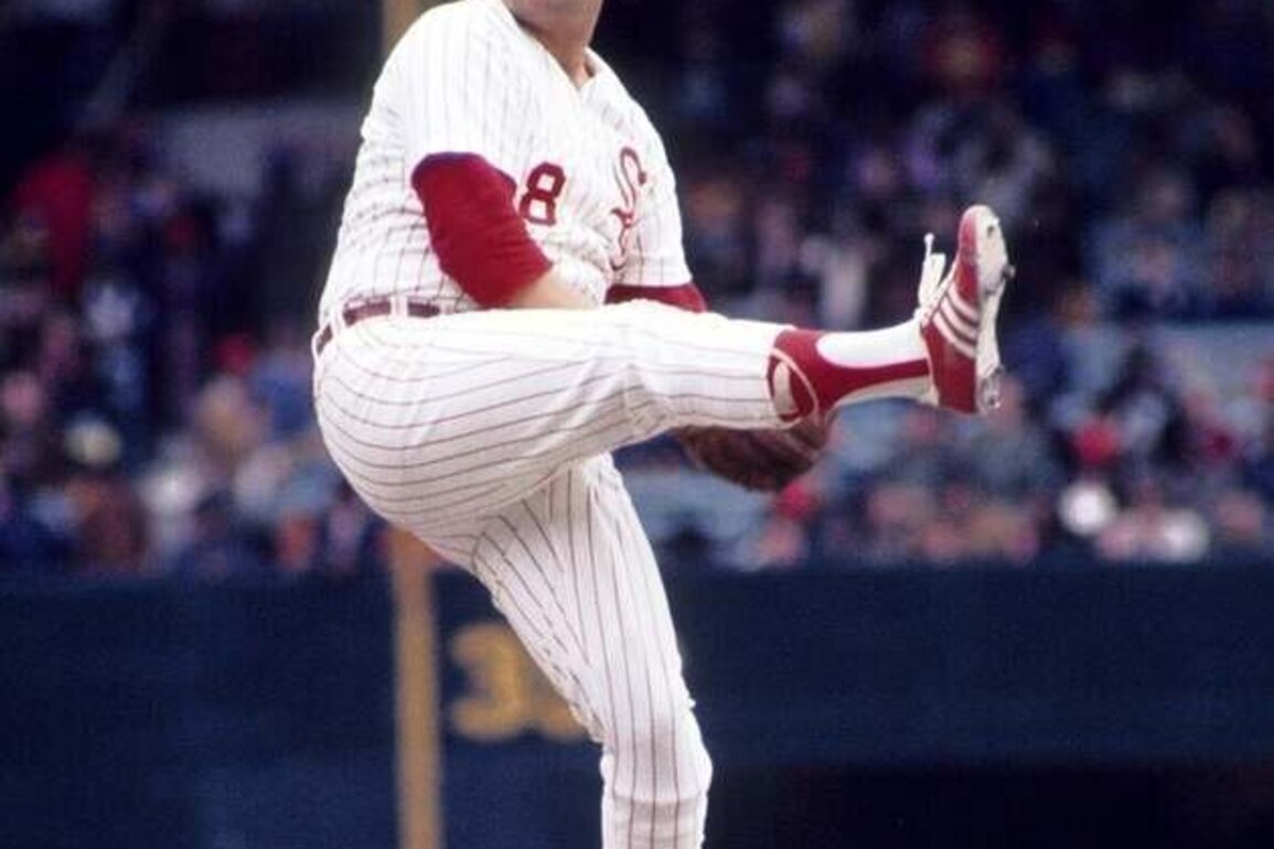 Famed knuckleball king Wilbur Wood dies at age 84