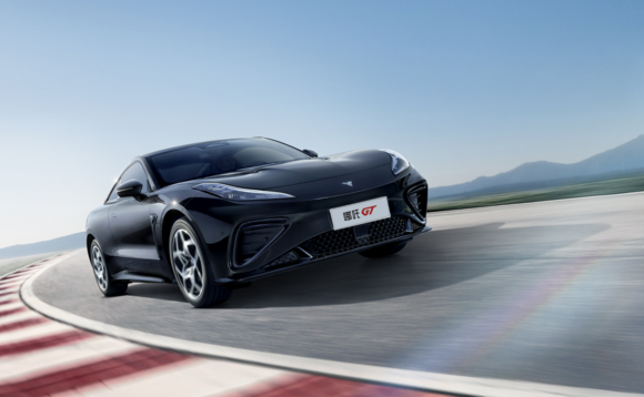 China EV maker Hozon raises $961m in crossover funding