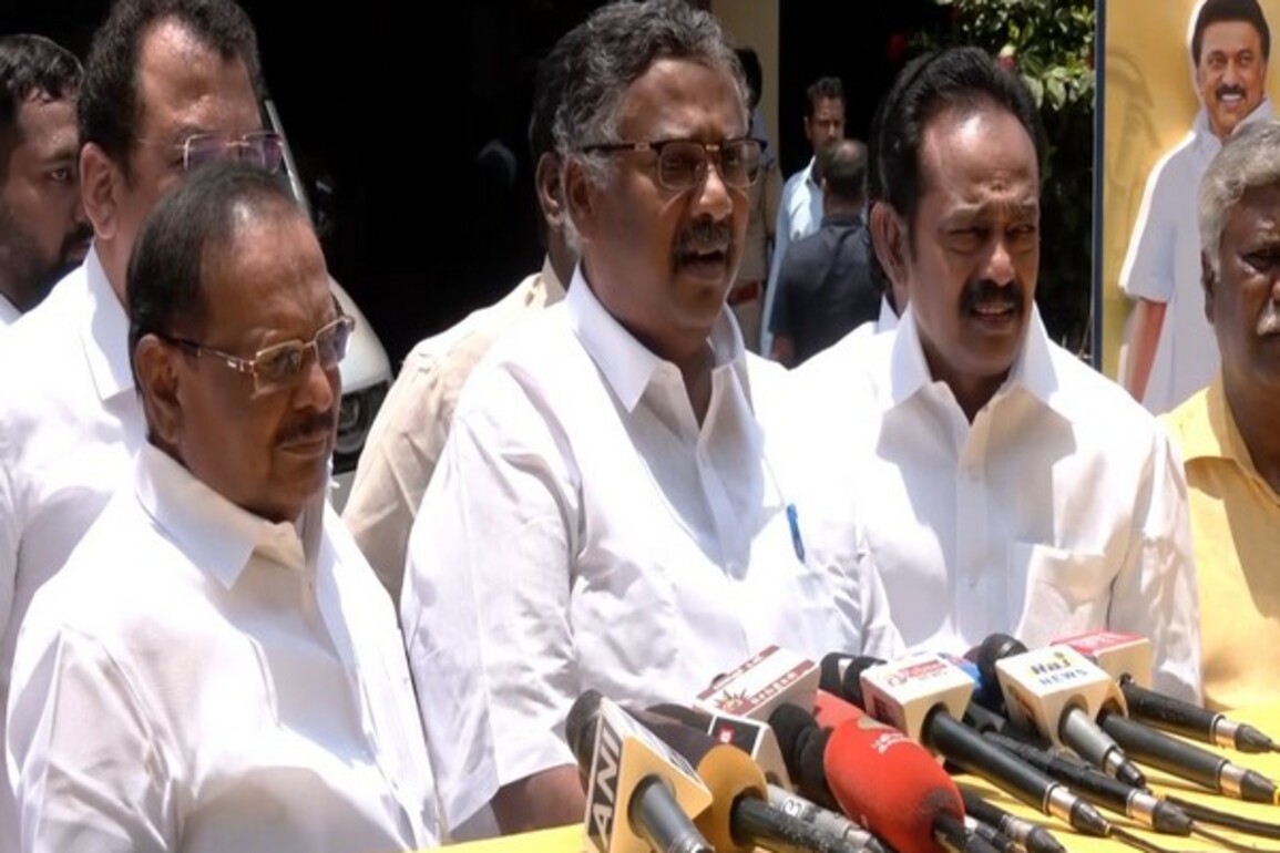 Former AIADMK MLA Karthik Thondaiman joins DMK, says "AIADMK not on right path"