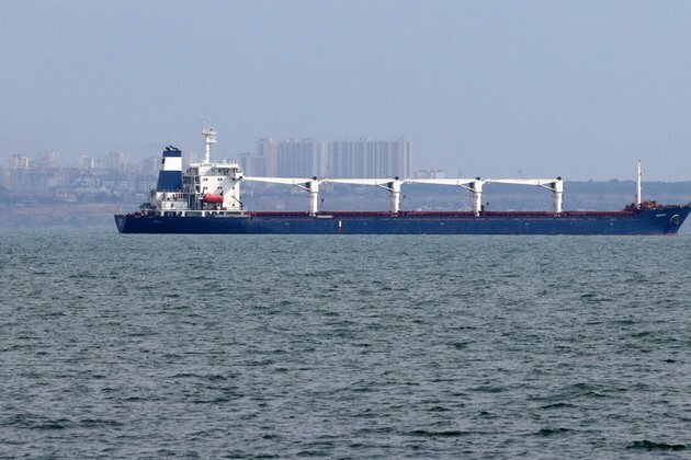 First shipment of Ukrainian grain reaches Turkish waters