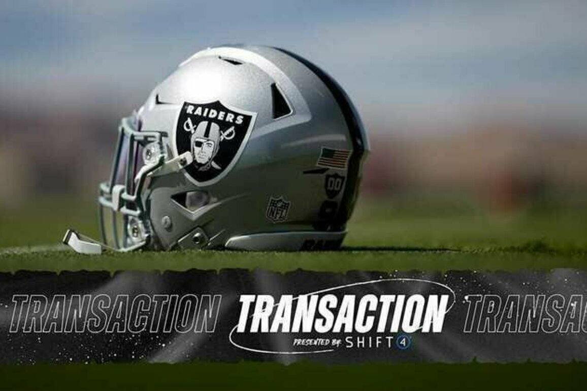 Raiders sign 5 free agents, waive 4 players