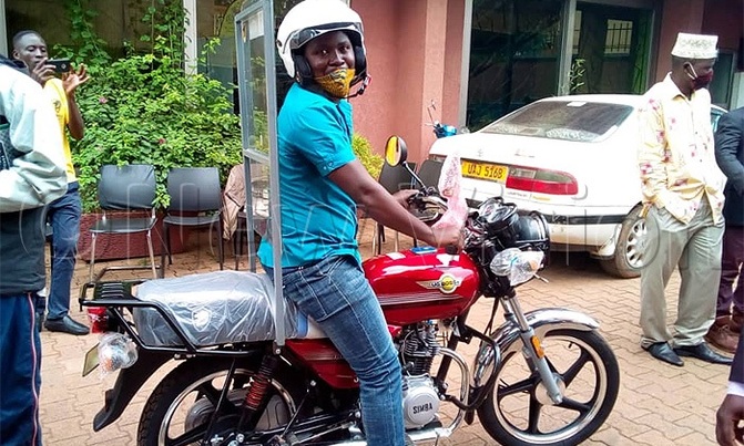Coronavirus: Team creates screen for boda bodas Coronavirus: Team creates screen for boda bodas