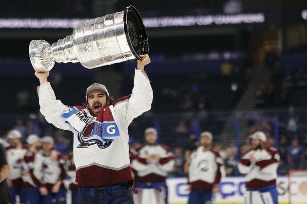 NHL 2022-23 slate opens with two games in Prague
