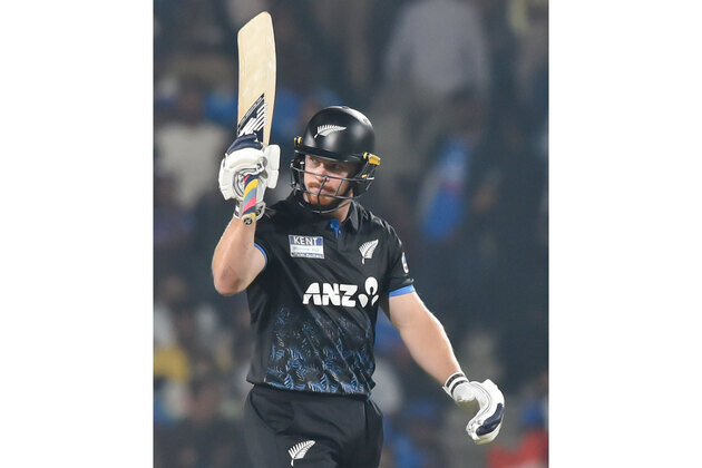 Phillips overtakes McCullum to become 3rd highest T20I run-getter for New Zealand