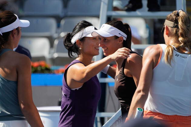 (SP)CHINA-BEIJING-TENNIS-CHINA OPEN-WOMEN'S DOUBLES-SECOND ROUND(CN)