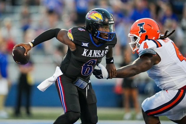 Kansas, UCF have quarterback concerns for Big 12 game