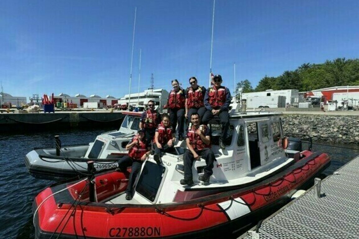 Canadian Coast Guard Arctic Marine Response Station training in Parry Sound, Ontario