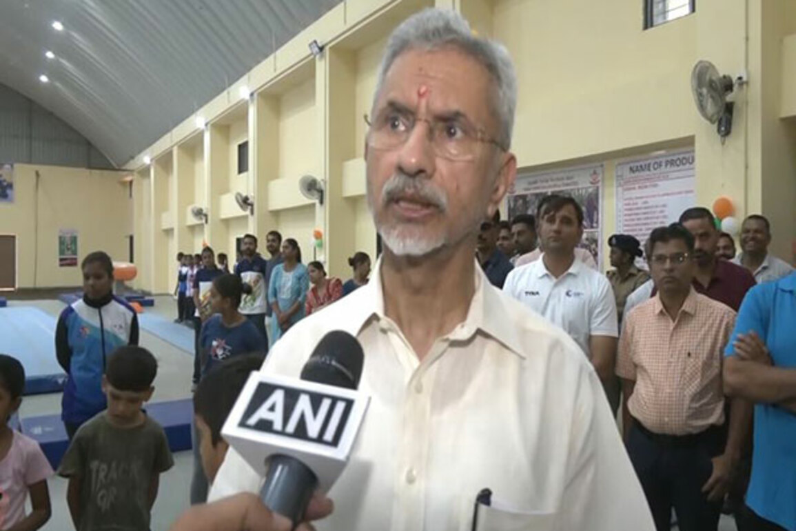 Gujarat: S. Jaishankar inaugurates gymnastic hall at Chhotubhai Purani Sports Campus