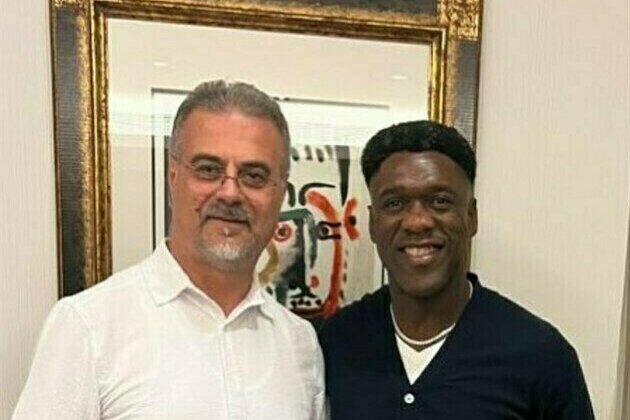 Clarence Seedorf Named Esteghlals CEO Adviser: Official