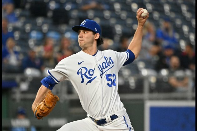 Royals grab early lead, add to reeling Twins' woes