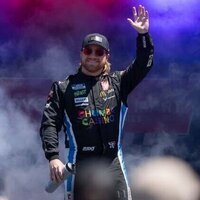 Tyler Reddick seeks to make history in Phoenix