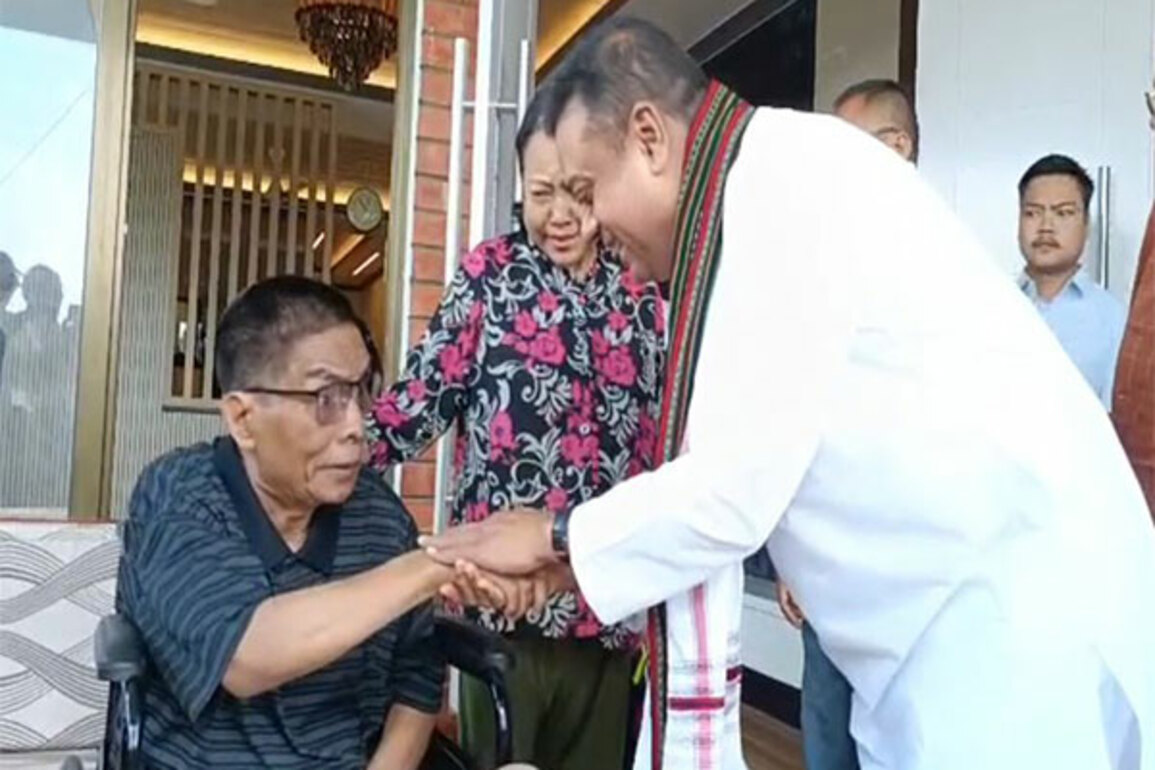 Manipur: BJP's Sambit Patra visits ex-MLA Vungzagin Valte, survivor of 2023 mob attack