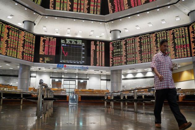U.S. stock markets shrug off outbreak of hostilities in Iran