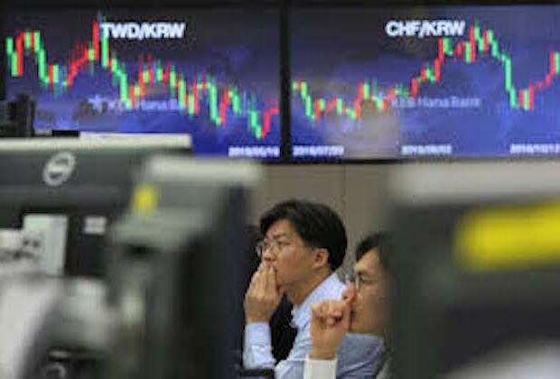 Stocks in Asia lighten up although markets advance in Japan