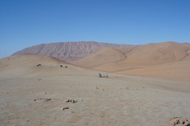 Soft response to AusQuest drill assays from Cangallo discovery