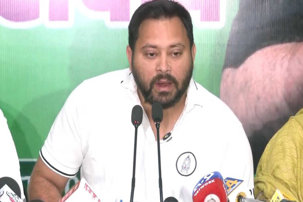 "Bihar will become the most developed state," promises Tejashwi Yadav ahead of Phase 2 of polls