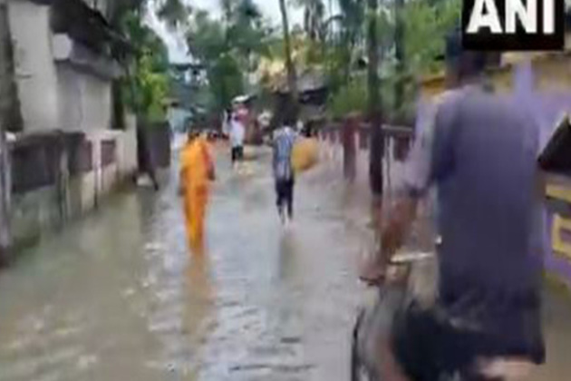 People in low-lying and riverbank areas advised to stay alert: CM Himanta Biswa Sarma