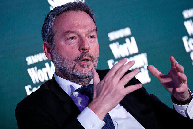 EU not competitive  Belgian central bank chief