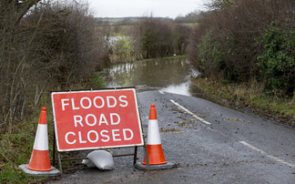 Somerset farmers battle floods as rain shows no sign of stopping