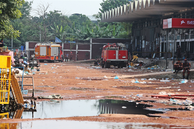 BANGLADESH-DHAKA-AIRPORT-FIRE-FLIGHT OPERATIONS-RESUMING