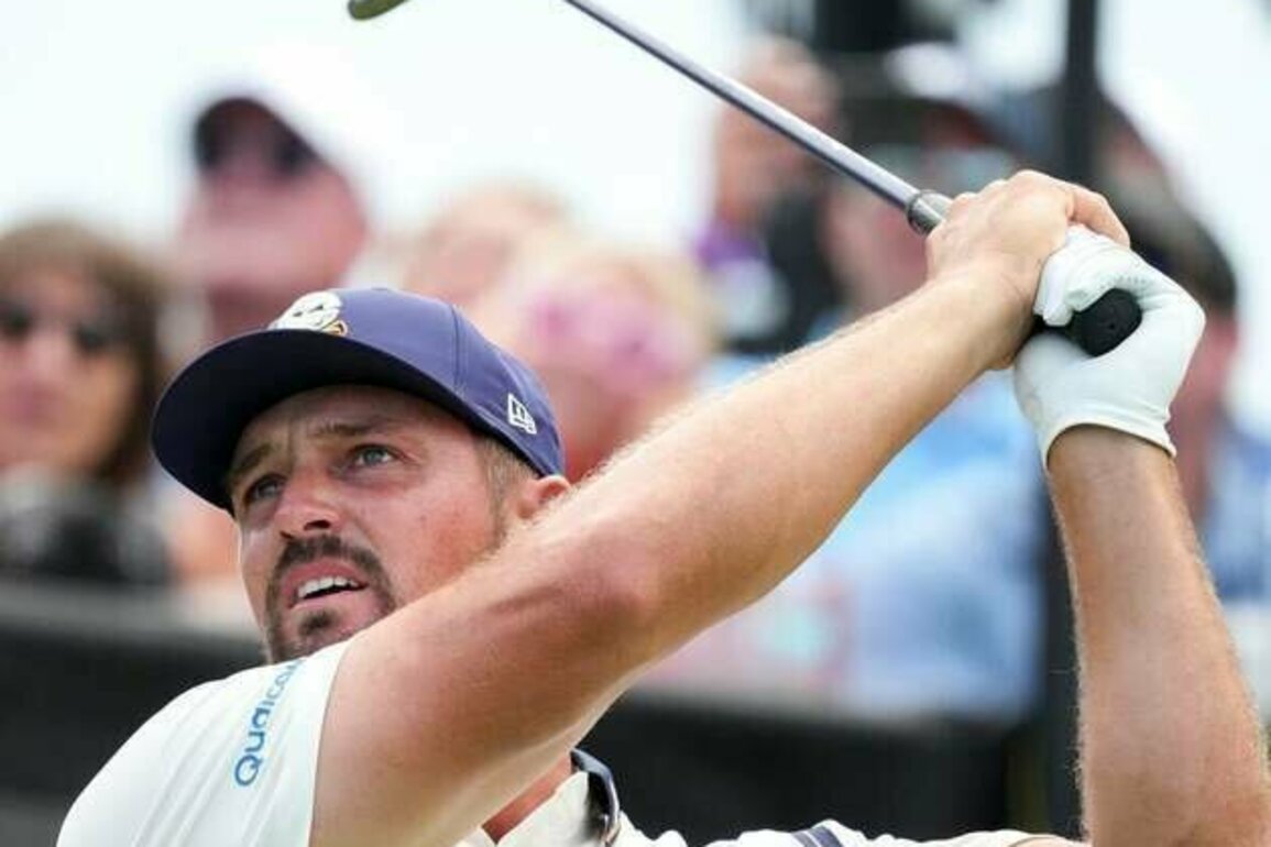 Henley, English, DeChambeau sew up U.S. Ryder Cup spots
