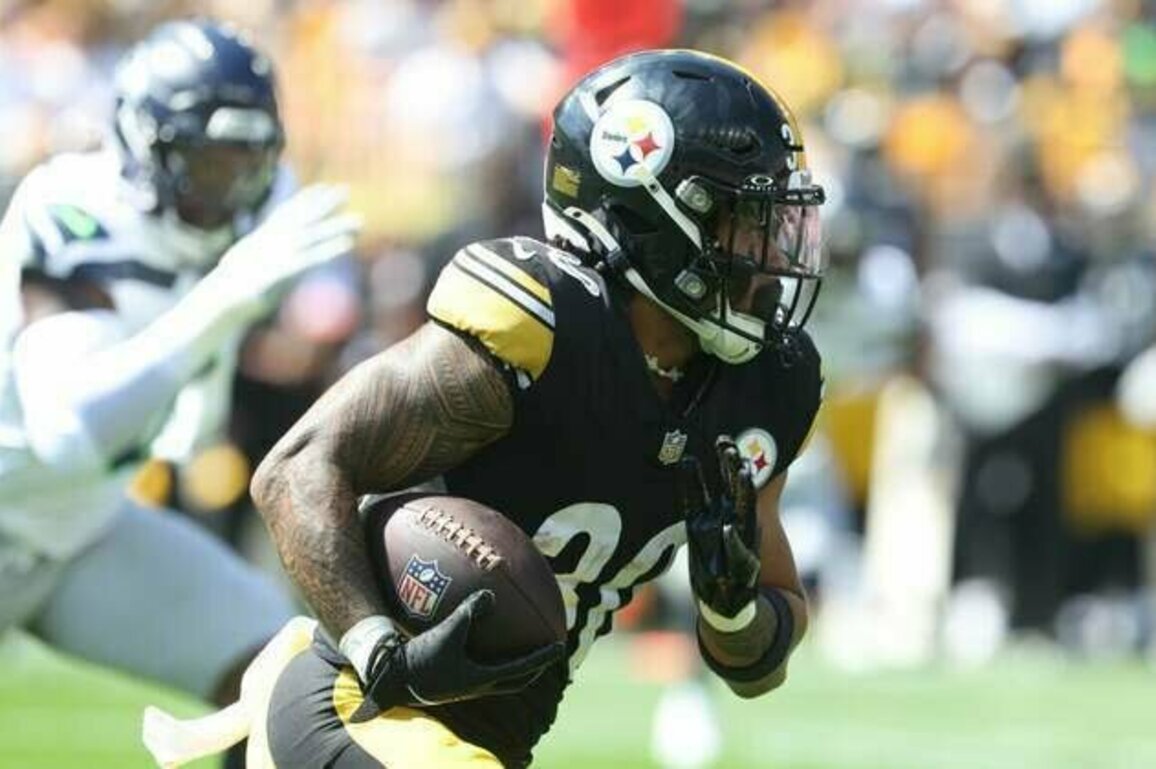 Report: Steelers RB Jaylen Warren (knee) set to play in Dublin
