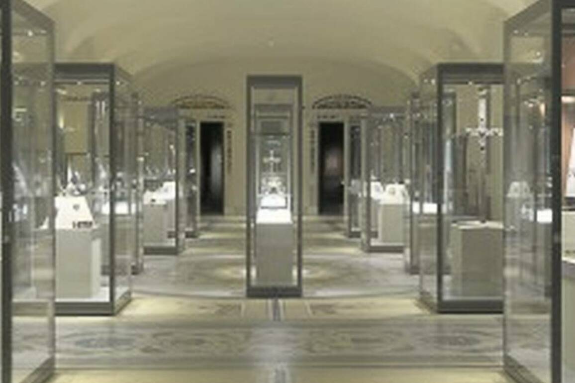 Bookcase belonging to Charles Stewart Parnell among items damaged at National Museum