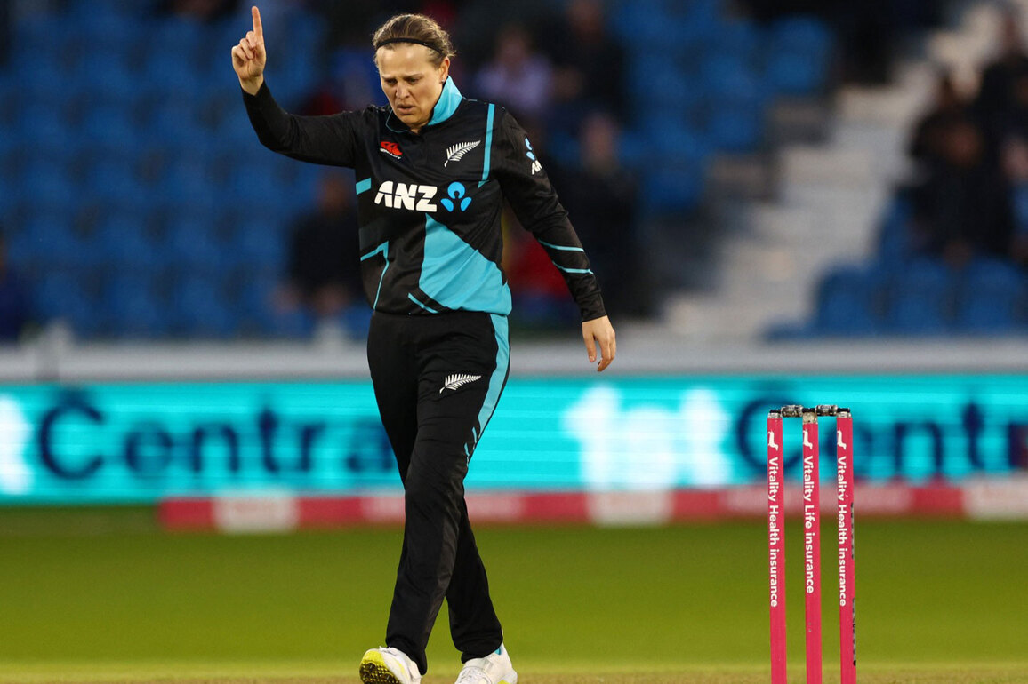 New Zealand women's cricketer Lea Tahuhu announces retirement from ODIs